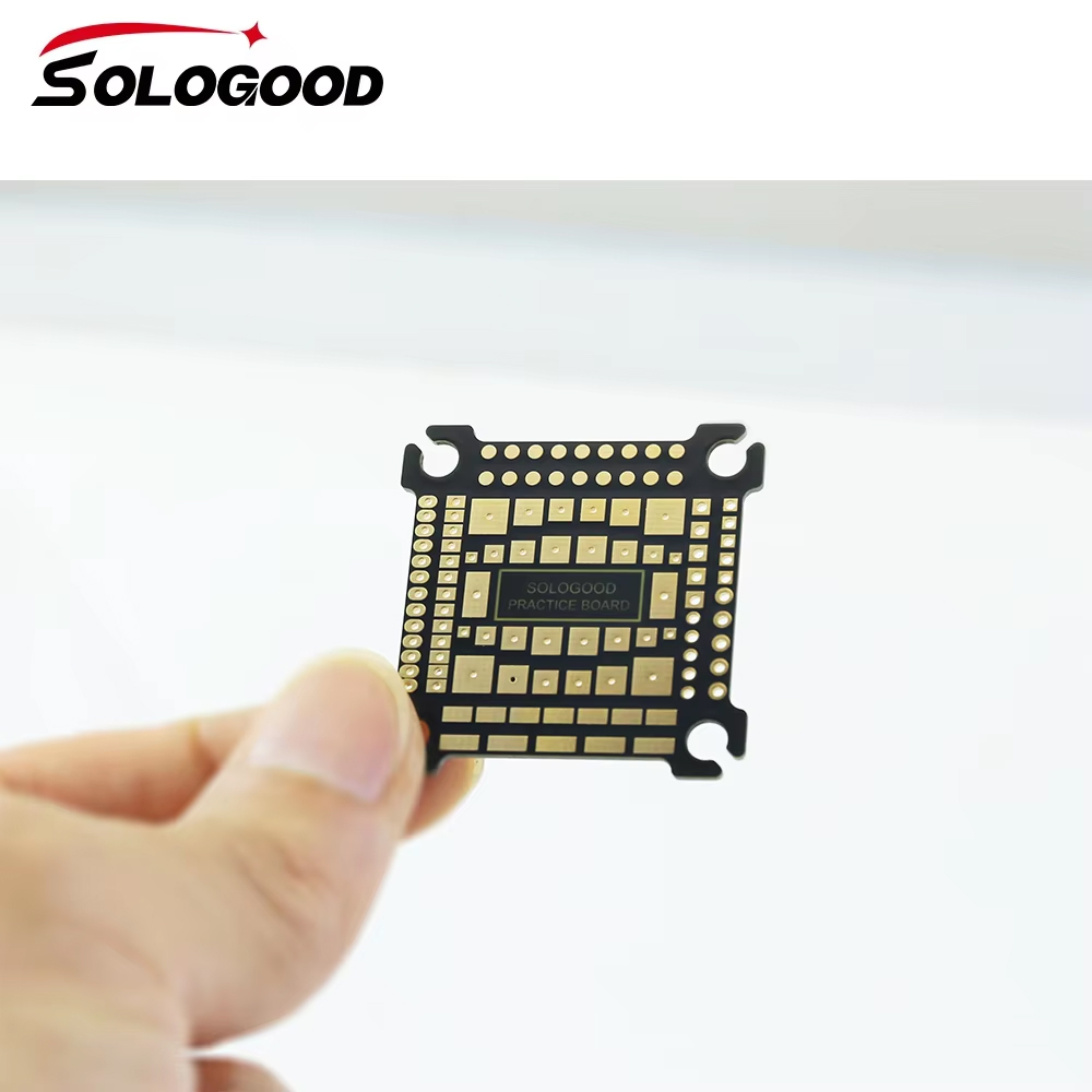 SoloGood はんだ付け練習ボード 30.5*30.5m - Fpv Drone Tool Kit のレビューと価格